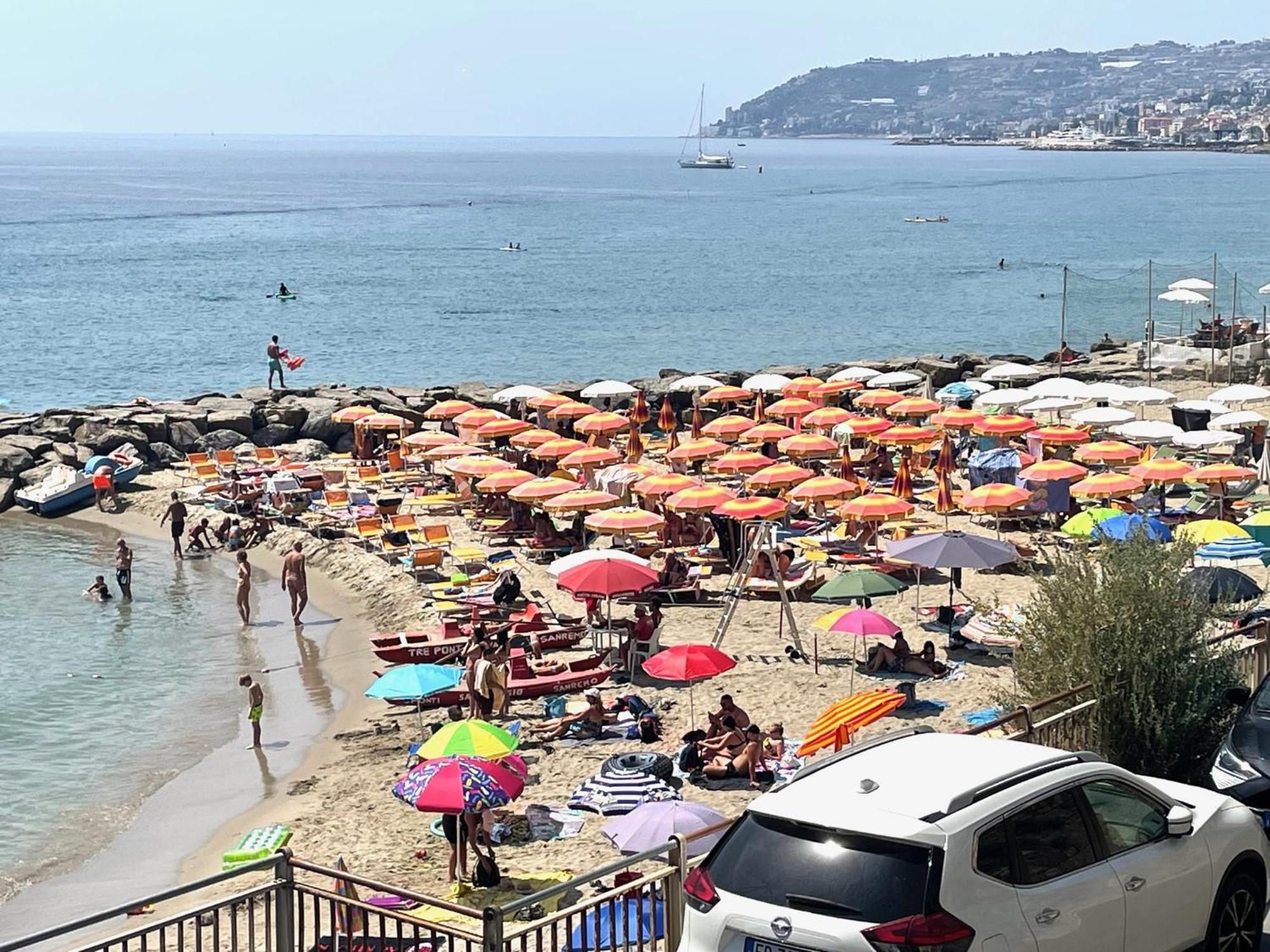 Sanremo Residence Sul Mare Kültér fotó